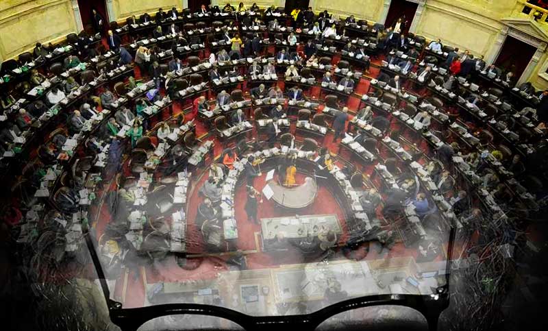El Gobierno adelantó que enviará el proyecto de reforma laboral junto a la Ley Bases e incluirá «todo lo del DNU»