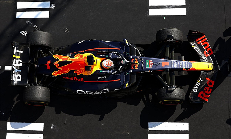 Red Bull, sin prisa para confirmar su alineación para 2025