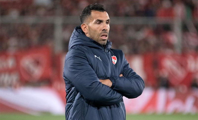 Tevez ratificó su continuidad como director técnico de Independiente