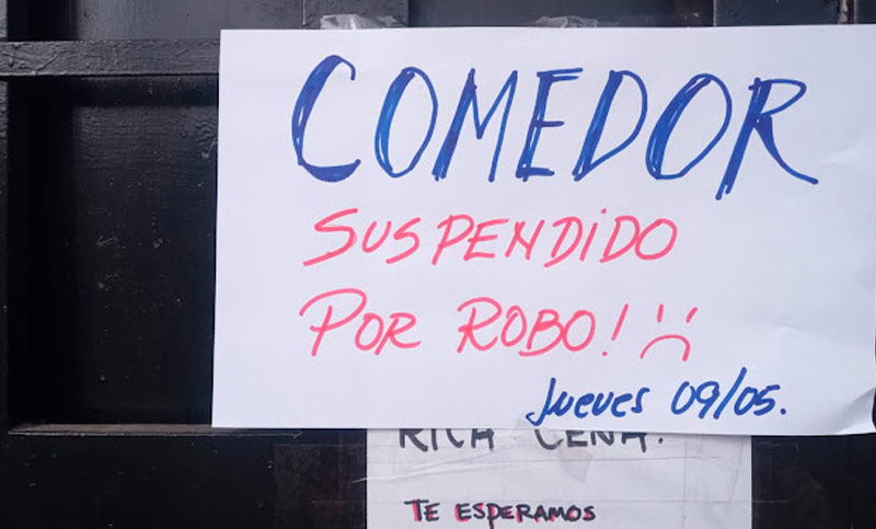 Robaron un comedor de barrio Tablada: “Destrozaron todo a su paso y no dejaron nada”