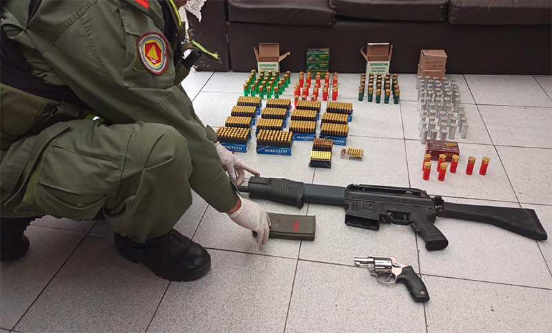 Gendarmería realizó múltiples allanamientos en Rosario: hay al menos 11 detenidos