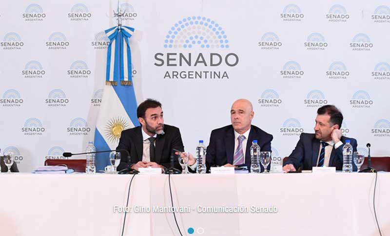No hubo dictamen de la ley de Bases, y Paoltroni le pidió a Villarruel que ponga orden
