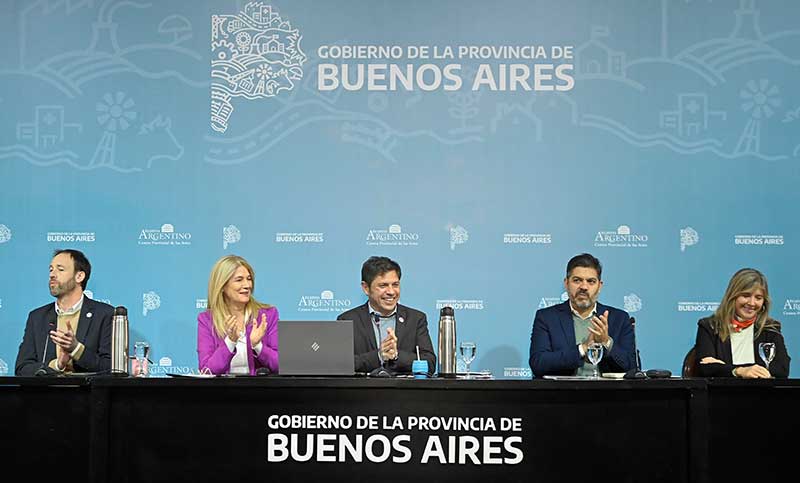 Kicillof reunió a intendentes opositores y les pidió apoyo para reclamar fondos a Milei