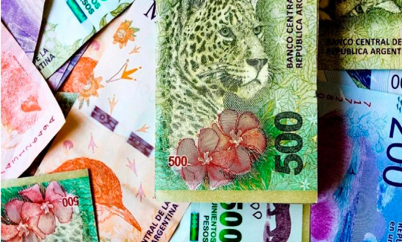 El poder adquisitivo: en cuatro meses perdió más de 30 puntos frente a la inflación