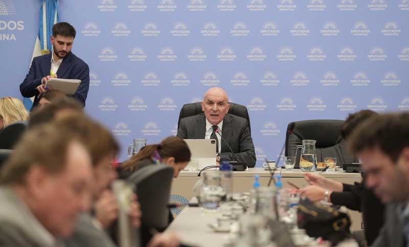 Con Ganancias en riesgo, el oficialismo consiguió firmar dictamen de mayoría al paquete fiscal