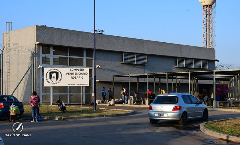 Encuentran celular en poder de una mujer presa por participar en los crímenes de cuatro trabajadores