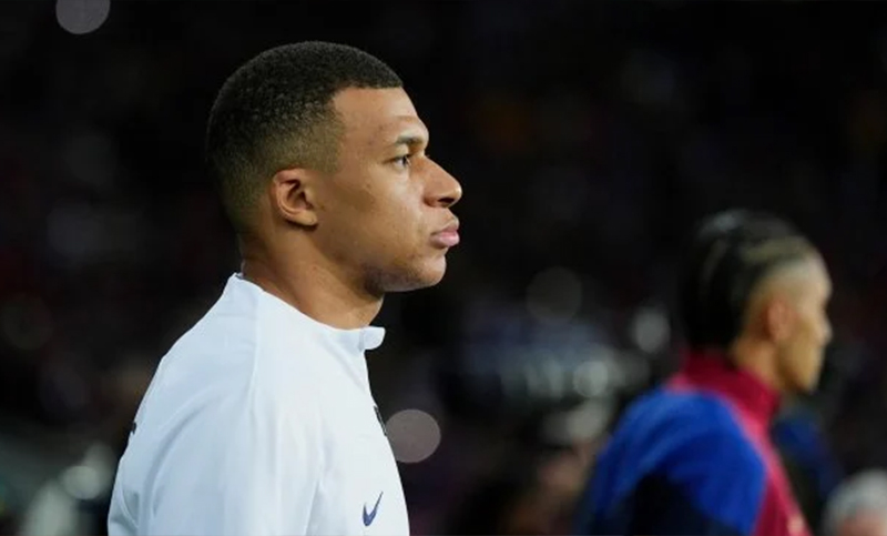 Fichó a Mbappé: el Real Madrid anunció la contratación de la joya francesa