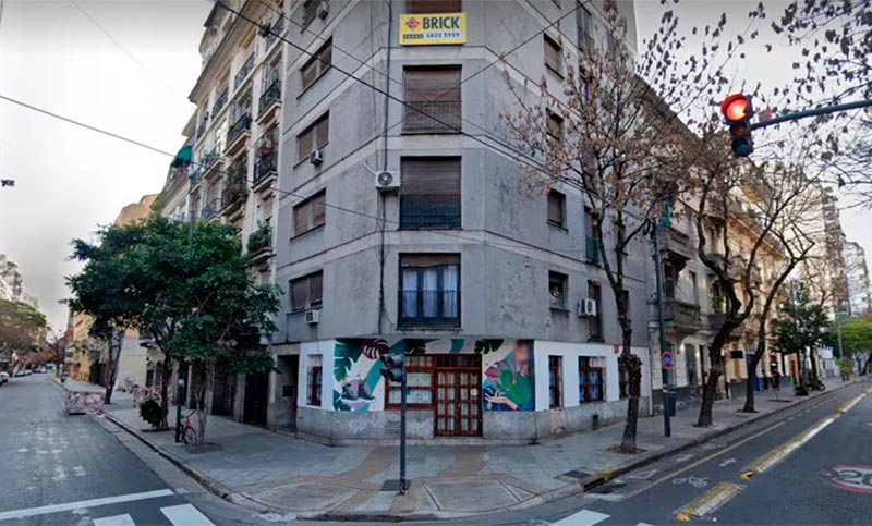 Un niño de tres años murió tras caer de un sexto piso en el barrio de Monserrat