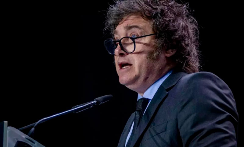 El posteo de Milei por el Día del Amigo: «No seré Roberto Carlos, pero tengo 15 millones de argentinos que me acompañan»