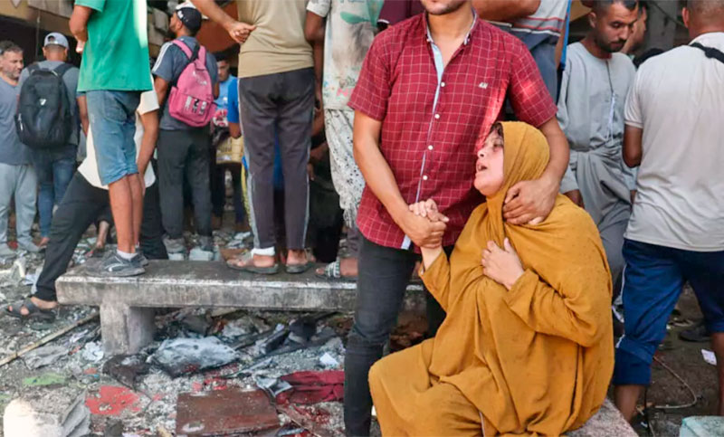 Otro ataque aéreo israelí contra una escuela en Gaza deja al menos 28 muertos