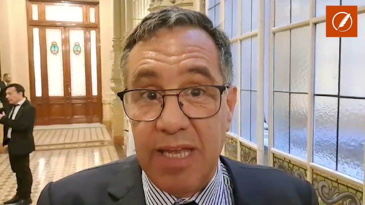 “El Congreso tiene que dejar de votar proyectos sin decir dónde está la plata”, planteó Alejandro Finocchiaro