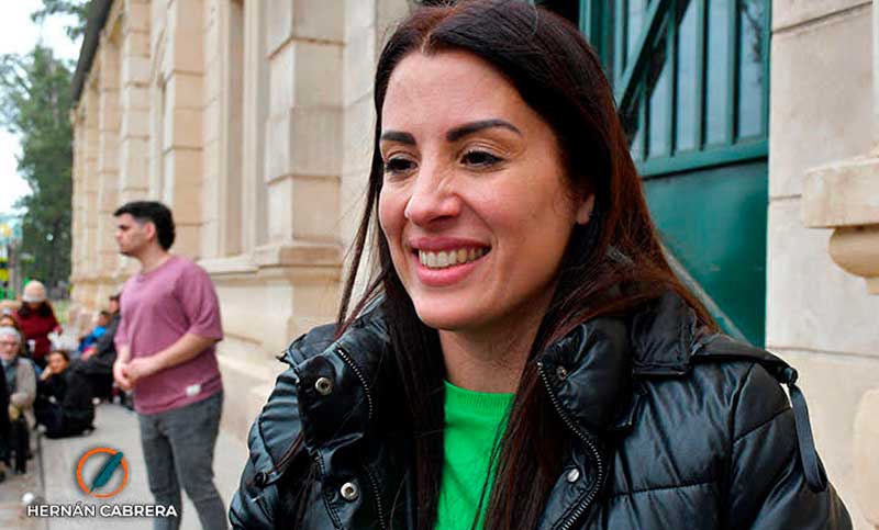 Pesa a la distancia de la Iglesia, Leda vuelve a presentarse en Rosario
