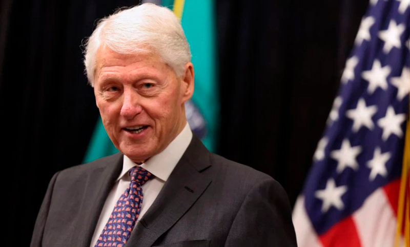 Bill Clinton fue dado de alta tras su internación por una fuerte gripe