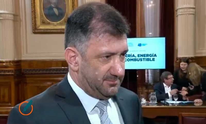El senador Kueider informó que pedirá licencia en su cargo mientras se investigue y clarifique su situación