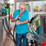 El gremio de estaciones de servicio rechaza el autoservicio de combustibles: 70.000 empleos en riesgo