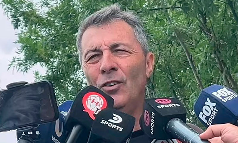 Kudelka: «Ustedes tienen unas ganas bárbaras de que Huracán no salga campeón»