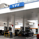 El Gobierno busca habilitar el autodespacho de combustibles en las estaciones de servicio de todo el país