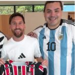 Messi recibió en su casa de Kentucky a los streamers de “Un poco de ruido”: ¿Qué le regalaron al ídolo?