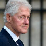 Internaron al ex presidente de Estados Unidos Bill Clinton
