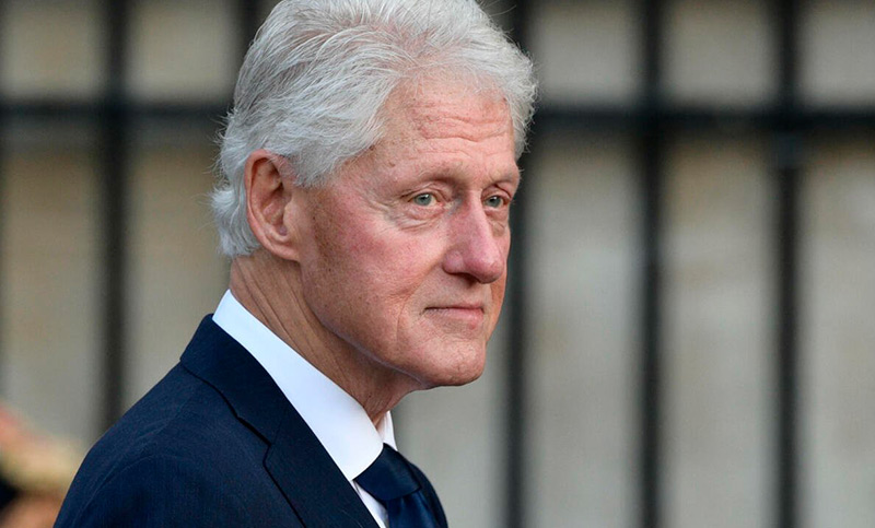 Internaron al ex presidente de Estados Unidos Bill Clinton