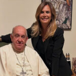 Amalia Granata visitó al Papa Francisco, dialogó sobre el narcotráfico en Santa Fe y hasta se casó