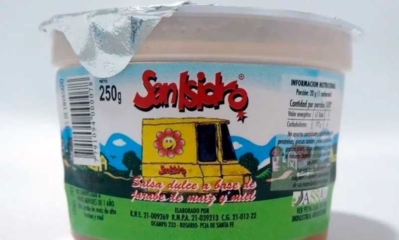 Anmat prohibió la venta de productos de salsas dulces a base de jarabe de maíz y miel y queso mozzarella