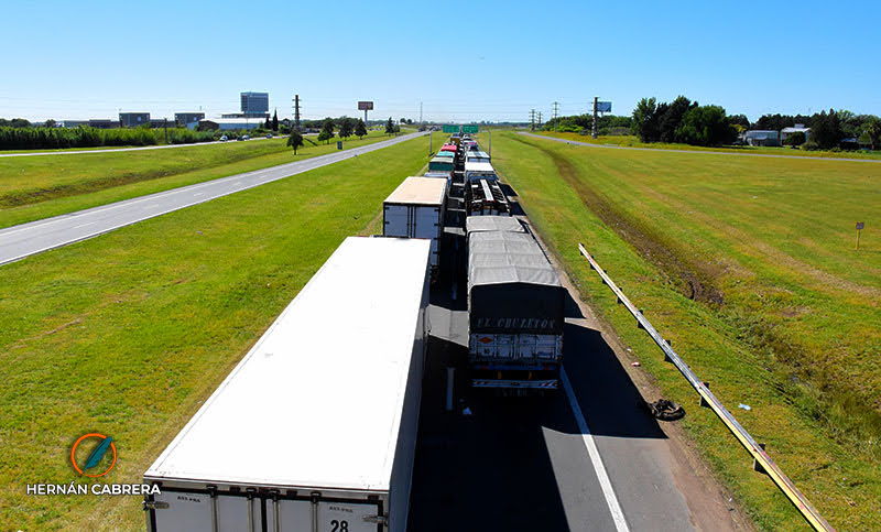 Camioneros acordó un aumento del 5,5% entre diciembre y febrero