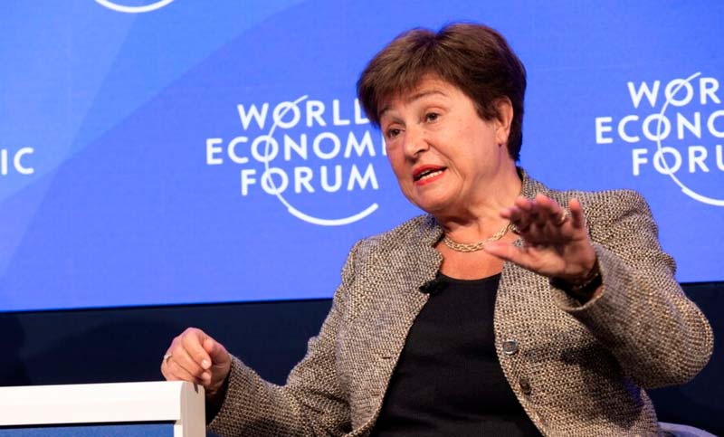 Sumisión y condicionamiento: el FMI ponderó el «modelo» económico argentino