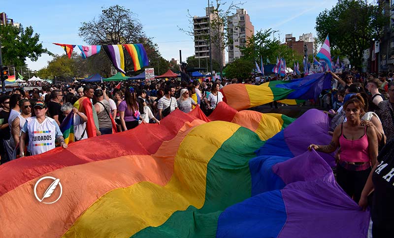 Gremios se acoplan a la Marcha Antifascista para expresar su rechazo al Gobierno nacional