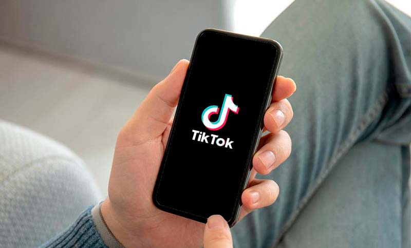 Tras el anuncio de Trump de emitir una orden ejecutiva, Tik Tok reanudó su servicio en Estados Unidos