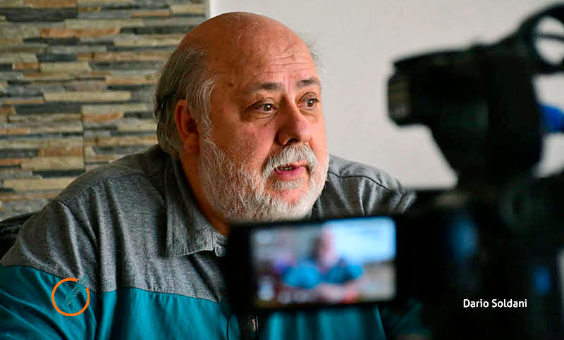 El secretario general del sindicato de los taxistas de Rosario se quejó por el descuento del 20% de MoviTaxi