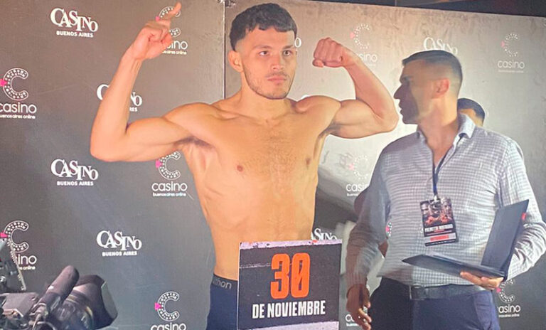 Dos pugilistas de Rosario fueron distinguidos por «Boxeo de Primera» como debutantes el año pasado