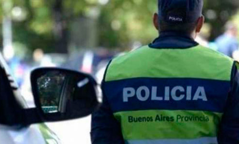 Un hombre quedó detenido por mantener secuestrada a su pareja y amenazada con un cuchillo