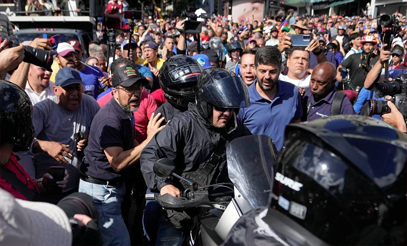 Cancillería repudió la presunta detención de Machado y Francos pidió «reacción» a las Fuerzas Armadas