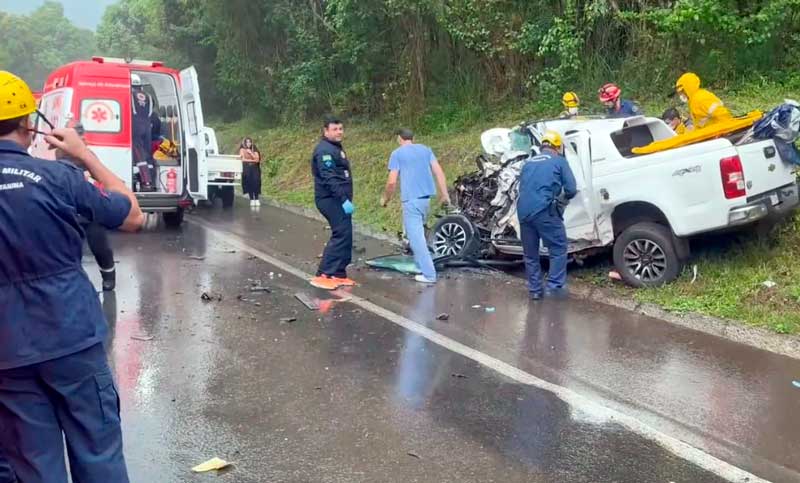 Tragedia en Brasil: dos turistas argentinos, entre ellos una niña, fallecieron tras chocar con un camión