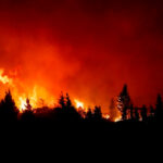 El fuego sigue haciendo estragos en el Parque Nacional Nahuel Huapi y ya son más de 18 mil las hectáreas consumidas por las llamas