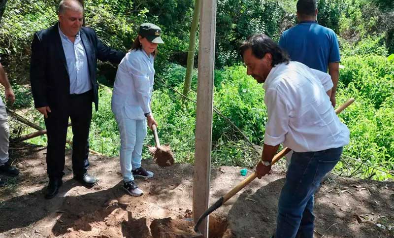 Bullrich realizó un acto para dar comienzo al muro que separará Salta de Bolivia
