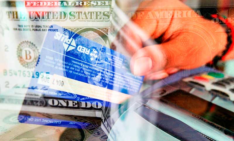 El Gobierno habilitó la opción de pagar en dólares con débito, en cuotas y con QR: ¿cómo y cuando?