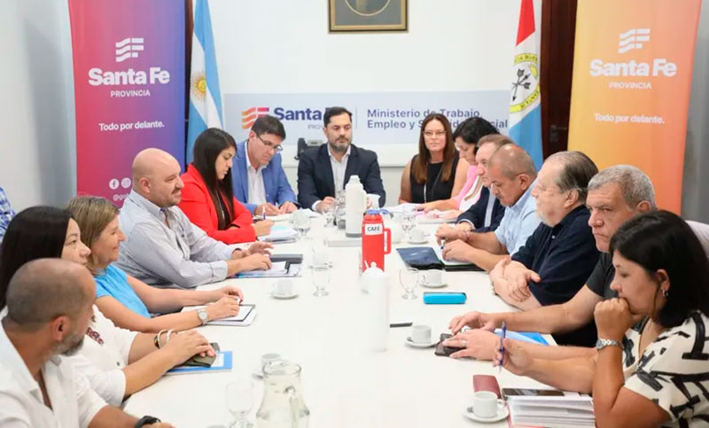 Arranca este jueves la paritaria de los estatales santafesinos, con la mira puesta en los docentes