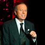 Julio Iglesias tendría una enfermedad que afectaría su vida diaria