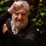 Osvaldo Bayer, la chispa que inició el fuego de una historia que aún sigue quemando