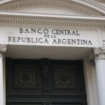El Banco Central vendió divisas por U$S192 millones y volvieron a caer las reservas