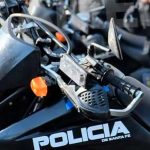 Complicidad con narcos y procedimientos irregulares: detuvieron a seis efectivos de la Policía Motorizada