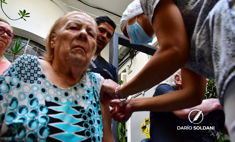¿Efecto antivacunas?: advierten que la tasa de inmunización nacional cayó 15% tras la pandemia