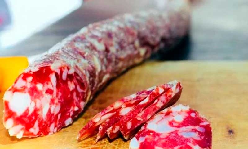 Prohibieron un salamín producido en Santa Fe que representa un peligro para la salud