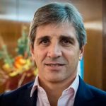 Caputo afirmó que habrá reforma impositiva y que se cumplirán las metas con el FMI