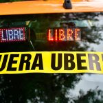 Gremio de choferes advierte: «Las aplicaciones ilegales están matando al taxi»