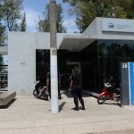 Se entregó un hombre acusado de asesinar a balazos a una pareja en la zona sudoeste