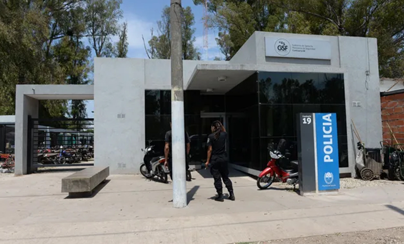 Se entregó un hombre acusado de asesinar a balazos a una pareja en la zona sudoeste