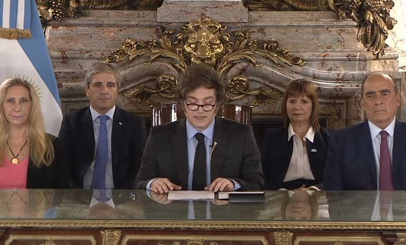 Tras el anuncio del fin del cepo y el nuevo acuerdo con el Fondo, Milei afirmó: «Todo marcha acorde al plan»